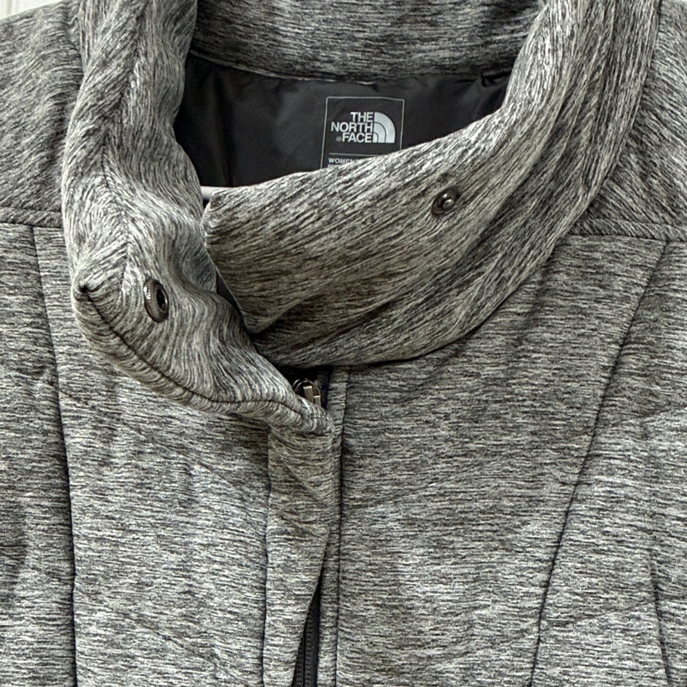 The North Face Heather Gray Quilted Vest - Picture 6 of 7